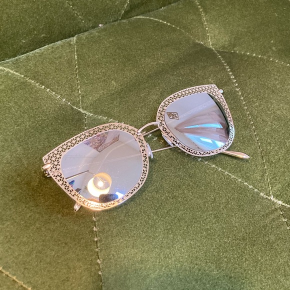 Accessories - Funky vintage retro sunglasses